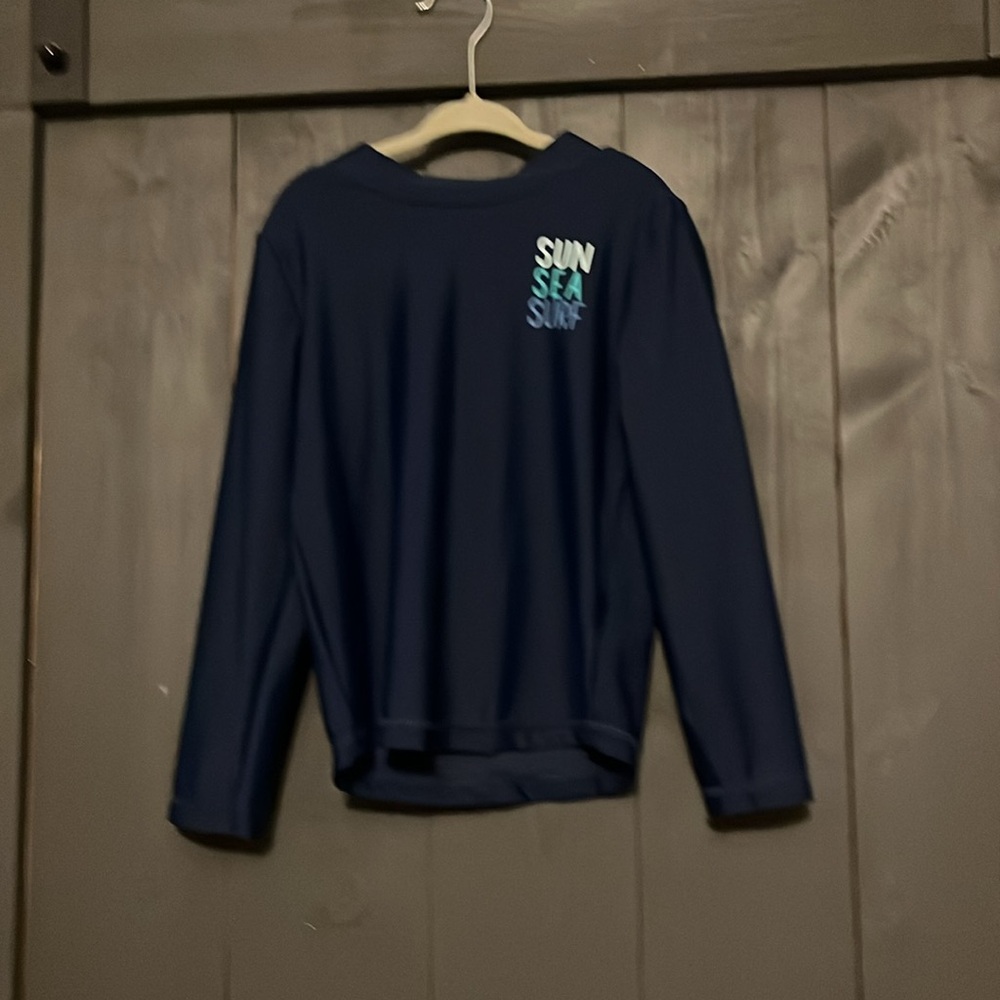 Carter’s boys swim shirt size 5T
